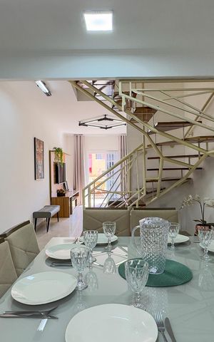 Casa à venda com 305m², 4 quartos e 2 vagasSala de Jantar