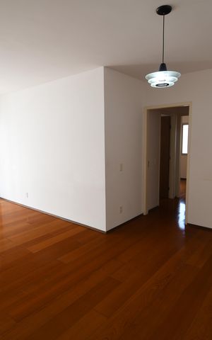 Apartamento à venda com 78m², 2 quartos e 1 vagaSala