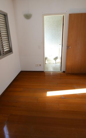Apartamento à venda com 78m², 2 quartos e 1 vagaQuarto 2 - Suíte