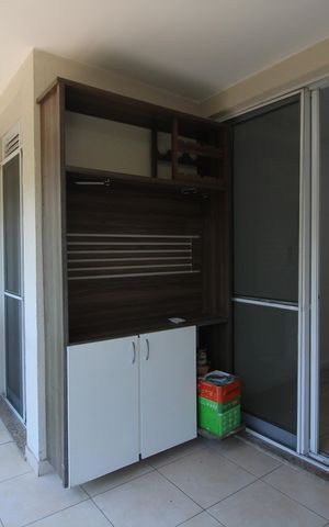 Apartamento à venda com 70m², 2 quartos e 1 vagaVaranda