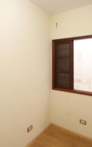 Casa à venda com 160m², 4 quartos e 2 vagas Casa à venda com 160m², 4 quartos e 2 vagasQuarto 3