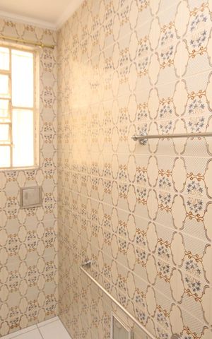 Casa à venda com 160m², 4 quartos e 2 vagas Casa à venda com 160m², 4 quartos e 2 vagasBanheiro 2