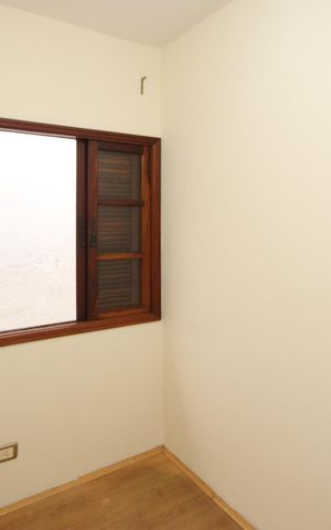 Casa à venda com 160m², 4 quartos e 2 vagas Casa à venda com 160m², 4 quartos e 2 vagasQuarto 3