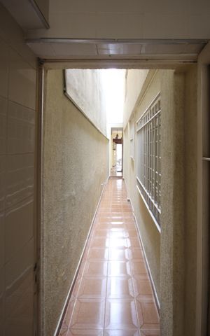 Casa à venda com 160m², 4 quartos e 2 vagas Casa à venda com 160m², 4 quartos e 2 vagasÁrea de Serviço / Quintal