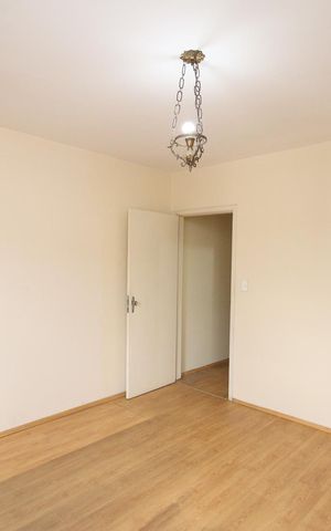 Casa à venda com 160m², 4 quartos e 2 vagas Casa à venda com 160m², 4 quartos e 2 vagasQuarto 4