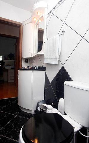 Apartamento à venda com 102m², 3 quartos e sem vagaBanheiro 1
