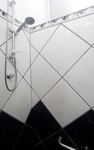 Apartamento à venda com 102m², 3 quartos e sem vagaBanheiro 1