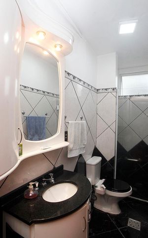 Apartamento à venda com 102m², 3 quartos e sem vagaBanheiro 1