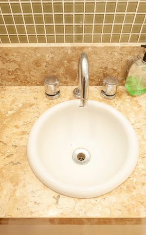 Apartamento à venda com 132m², 3 quartos e 2 vagasBanheiro