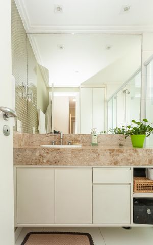 Apartamento à venda com 132m², 3 quartos e 2 vagasBanheiro da Suíte