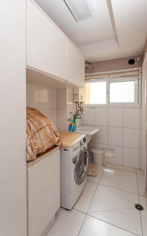 Apartamento à venda com 132m², 3 quartos e 2 vagasÁrea de Serviço
