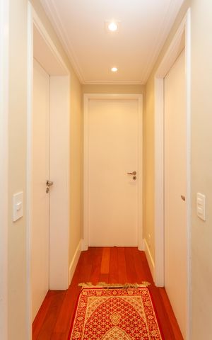 Apartamento à venda com 132m², 3 quartos e 2 vagasCorredor dos Quartos