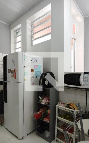 Casa à venda com 90m², 2 quartos e 1 vaga Casa à venda com 90m², 2 quartos e 1 vagaCozinha