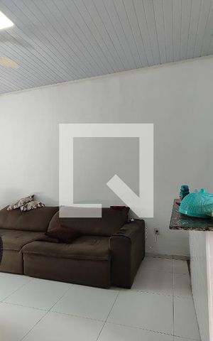Casa à venda com 90m², 2 quartos e 1 vaga Casa à venda com 90m², 2 quartos e 1 vagaSala