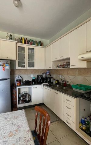 Casa à venda com 227m², 4 quartos e 3 vagas