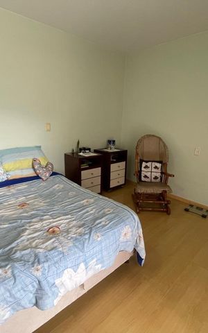 Casa à venda com 227m², 4 quartos e 3 vagas