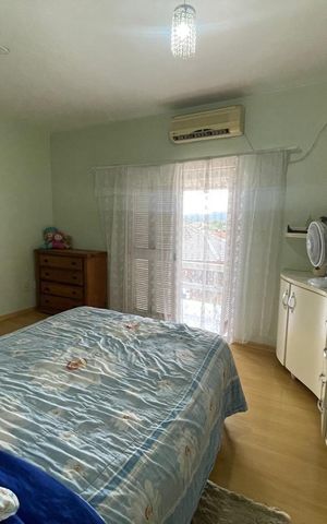 Casa à venda com 227m², 4 quartos e 3 vagas