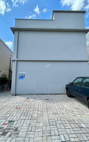 Apartamento para alugar com 60m², 2 quartos e 1 vaga Apartamento para alugar com 60m², 2 quartos e 1 vagaFachada
