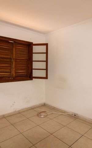 Casa à venda com 240m², 3 quartos e 5 vagas Casa à venda com 240m², 3 quartos e 5 vagasSuíte 3