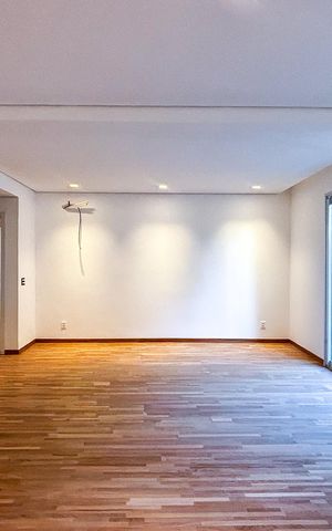 Apartamento à venda com 140m², 2 quartos e 2 vagas