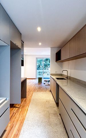 Apartamento à venda com 140m², 2 quartos e 2 vagas