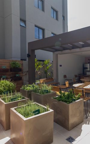 Apartamento para alugar com 42m², 2 quartos e 1 vaga Apartamento para alugar com 42m², 2 quartos e 1 vagaÁrea Comum - Churrasqueira