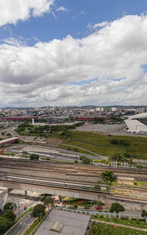 Apartamento para alugar com 42m², 2 quartos e 1 vaga Apartamento para alugar com 42m², 2 quartos e 1 vagaVista Varanda e Área de Serviço