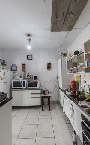 Casa para alugar com 180m², 2 quartos e 2 vagas Casa para alugar com 180m², 2 quartos e 2 vagasCozinha
