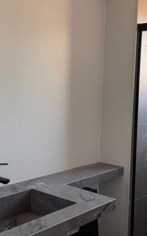 Apartamento à venda com 71m², 2 quartos e 1 vaga Apartamento à venda com 71m², 2 quartos e 1 vagaBanheiro