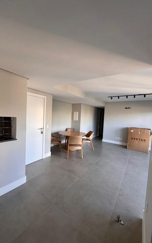 Apartamento à venda com 71m², 2 quartos e 1 vaga Apartamento à venda com 71m², 2 quartos e 1 vagaSala