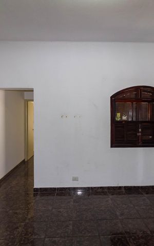 Casa de condomínio à venda com 100m², 3 quartos e 1 vaga Casa de condomínio à venda com 100m², 3 quartos e 1 vagaQuarto 1
