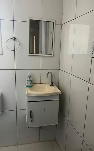 Casa à venda com 125m², 2 quartos e 1 vaga Casa à venda com 125m², 2 quartos e 1 vagaBanheiro
