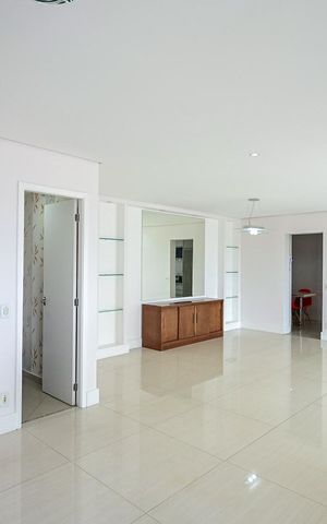 Apartamento à venda com 126m², 3 quartos e 2 vagasSala