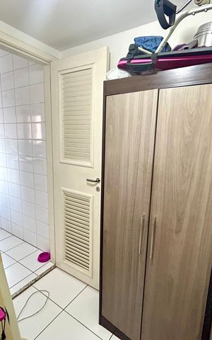 Apartamento à venda com 128m², 4 quartos e 3 vagas Apartamento à venda com 128m², 4 quartos e 3 vagasDespensa