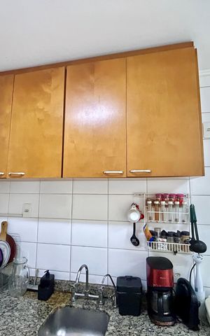 Apartamento à venda com 128m², 4 quartos e 3 vagas Apartamento à venda com 128m², 4 quartos e 3 vagasCozinha