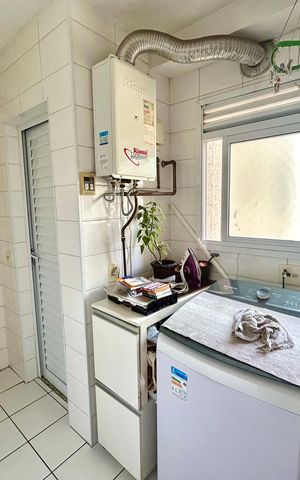 Apartamento à venda com 128m², 4 quartos e 3 vagas Apartamento à venda com 128m², 4 quartos e 3 vagasÁrea de Serviço