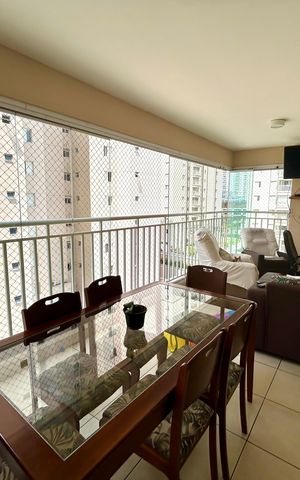 Apartamento à venda com 128m², 4 quartos e 3 vagas Apartamento à venda com 128m², 4 quartos e 3 vagasVaranda da Sala