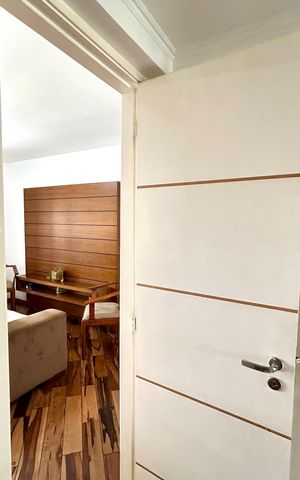 Apartamento à venda com 128m², 4 quartos e 3 vagas Apartamento à venda com 128m², 4 quartos e 3 vagasLavabo