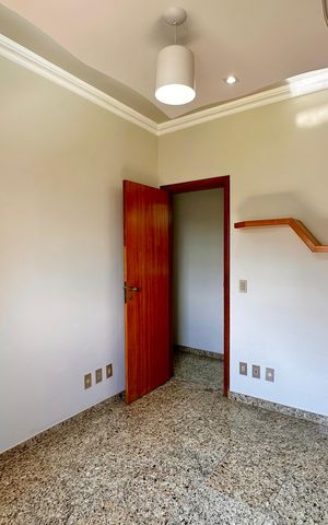 Apartamento à venda com 266m², 7 quartos e sem vaga