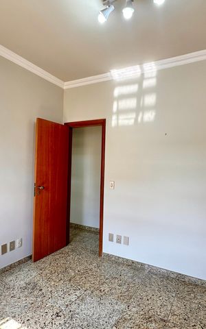 Apartamento à venda com 266m², 7 quartos e sem vaga