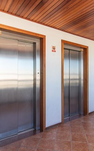 Apartamento para alugar com 96m², 3 quartos e 1 vagaElevador