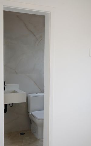 Casa à venda com 96m², 3 quartos e 4 vagasSuíte 3