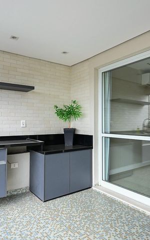 Apartamento à venda com 173m², 3 quartos e 3 vagasVaranda