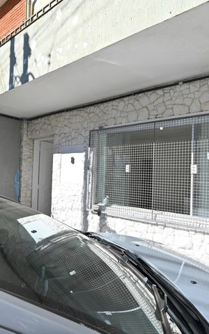 Casa à venda com 30m², 1 quarto e 1 vagaGaragem
