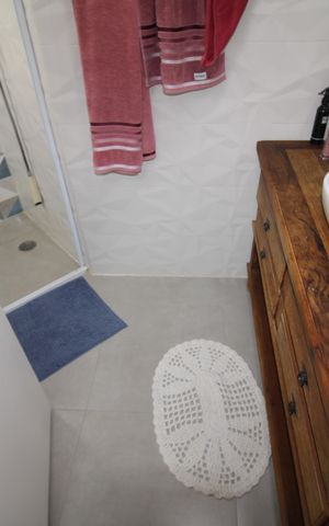 Apartamento à venda com 164m², 3 quartos e 4 vagasQuarto 1 - Banheiro