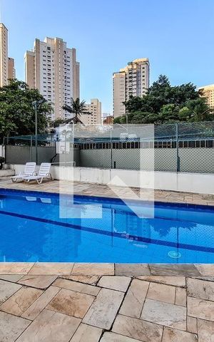 Apartamento à venda com 120m², 3 quartos e 2 vagas Apartamento à venda com 120m², 3 quartos e 2 vagasPiscina