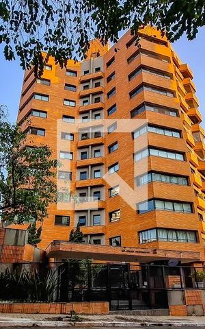 Apartamento à venda com 120m², 3 quartos e 2 vagas Apartamento à venda com 120m², 3 quartos e 2 vagasFachada