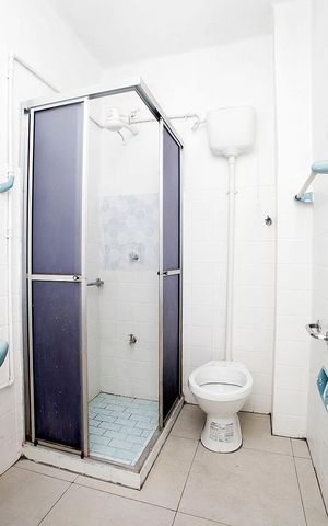 Apartamento à venda com 48m², 2 quartos e sem vagaBanheiro