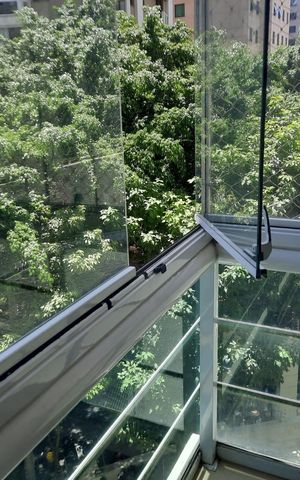 Apartamento à venda com 111m², 3 quartos e 2 vagas Apartamento à venda com 111m², 3 quartos e 2 vagasVaranda