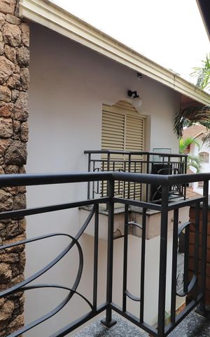 Casa de condomínio para alugar com 450m², 4 quartos e 6 vagasQuarto 1 - Suíte